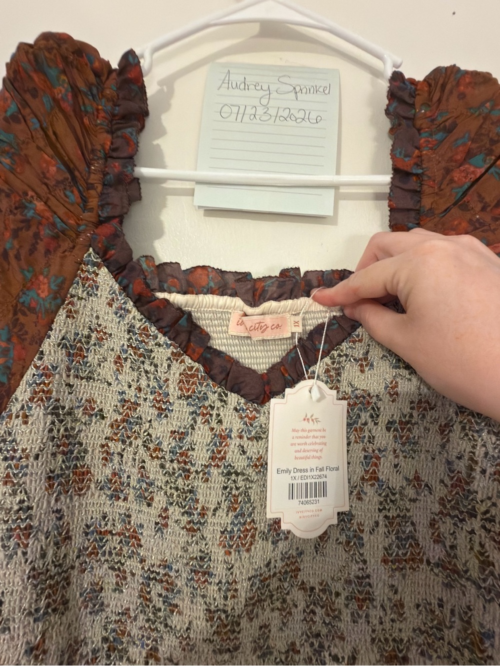 Ivy City Co. Fall Floral Emily Dress - Picture 2 of 4